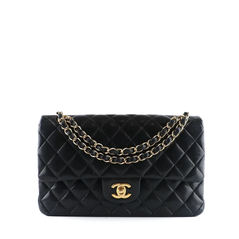 CHANEL - Sac à main Timeless 26 double flap en cuir matelassé noir vintage