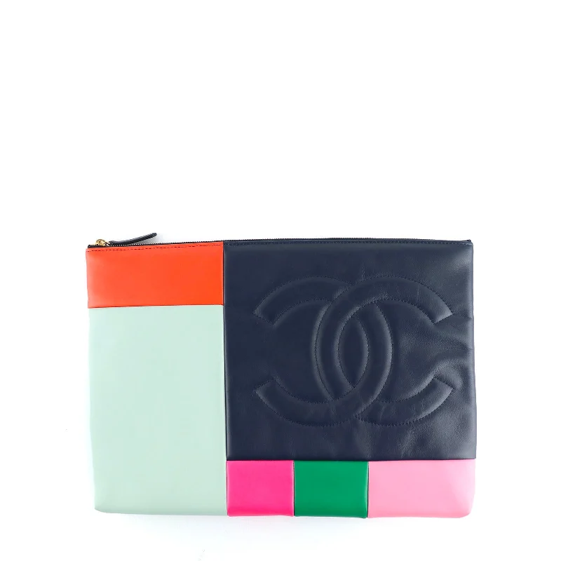 CHANEL - Pochette Colorblock en cuir