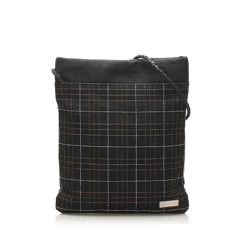 Burberry Vintage Check Canvas Shoulder Bag (SHG-11840)