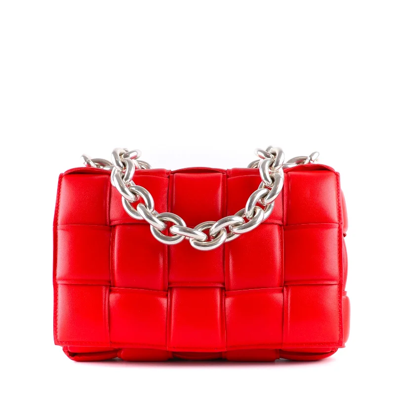 BOTTEGA VENETA - Sac à bandoulière Chain Cassette en cuir rouge