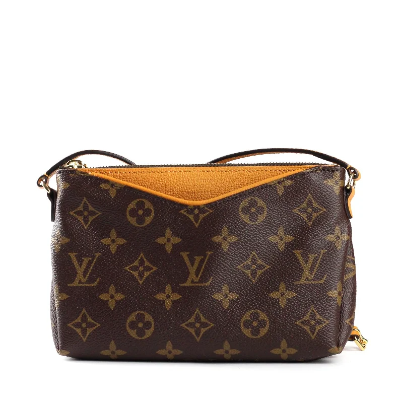 LOUIS VUITTON - Sac à bandoulière Pallas Monogram classique