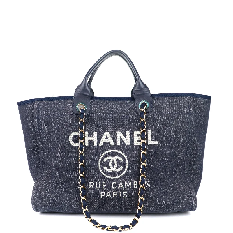 CHANEL - Sac cabas Deauville en toile bleu marine